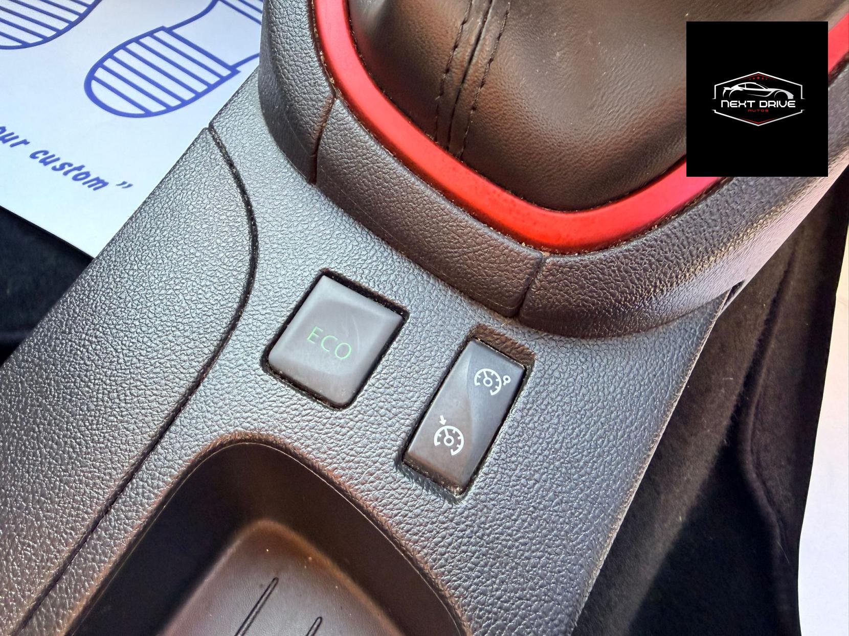 Renault Clio 0.9 TCe Dynamique S Nav Hatchback 5dr Petrol Manual Euro 6 (s/s) (90 ps)