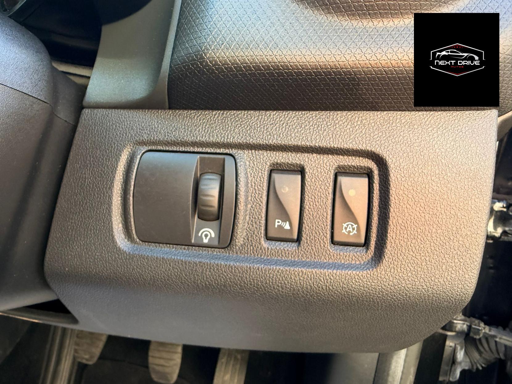 Renault Clio 0.9 TCe Dynamique S Nav Hatchback 5dr Petrol Manual Euro 6 (s/s) (90 ps)