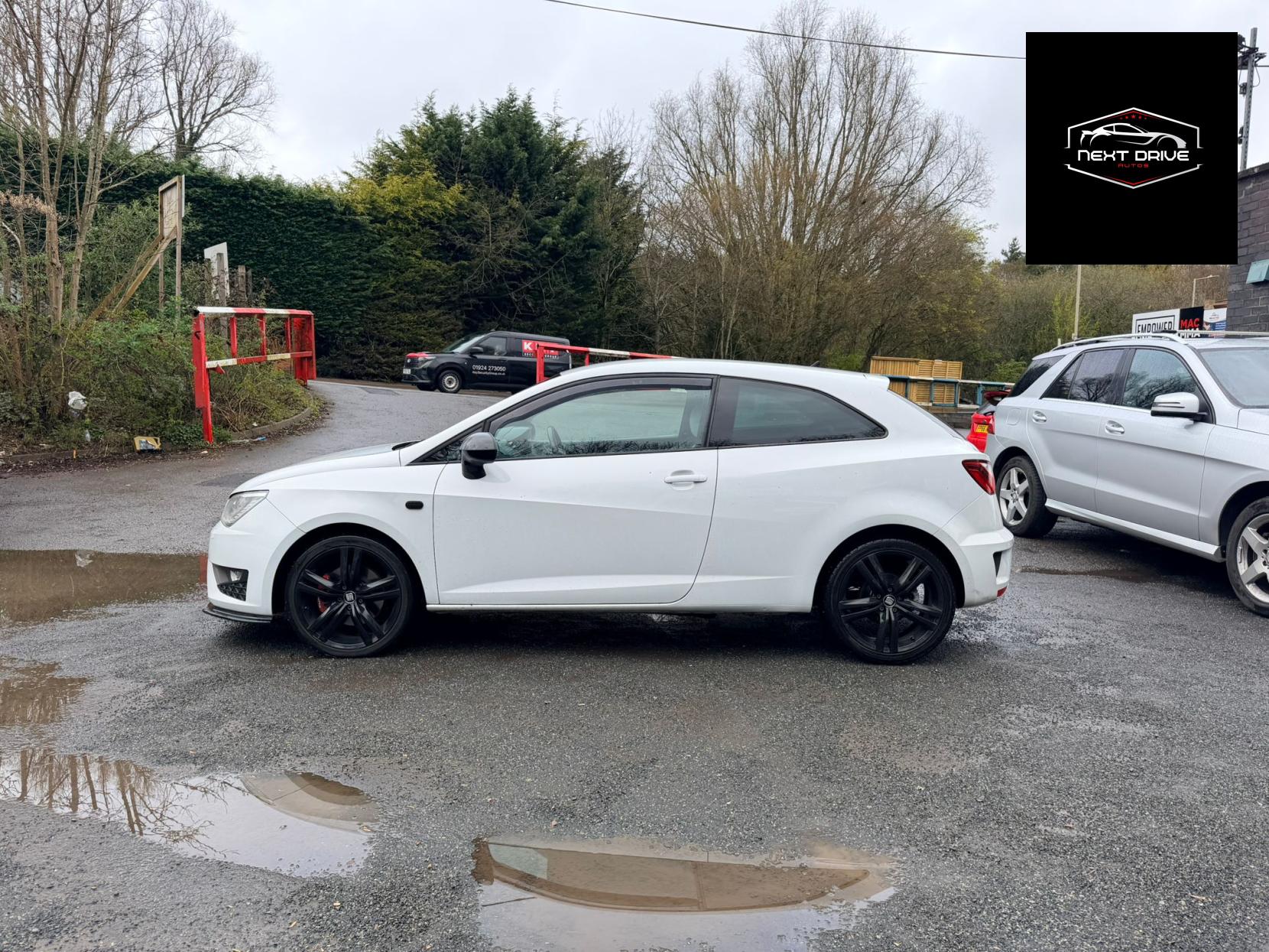 SEAT Ibiza 1.4 TSI Cupra Sport Coupe 3dr Petrol DSG Euro 5 (180 ps)