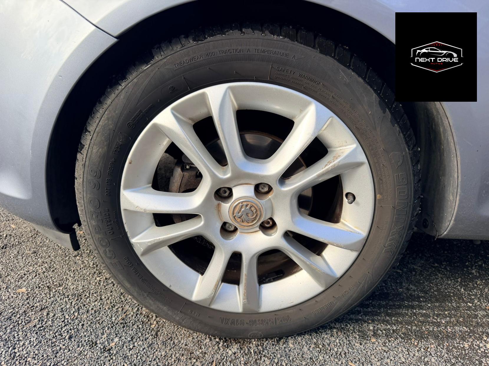 Vauxhall Corsa 1.2i 16v SXi Hatchback 5dr Petrol Manual (124 g/km, 84 bhp)