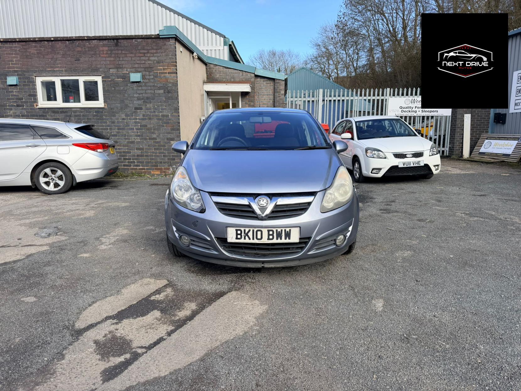 Vauxhall Corsa 1.2i 16v SXi Hatchback 5dr Petrol Manual (124 g/km, 84 bhp)