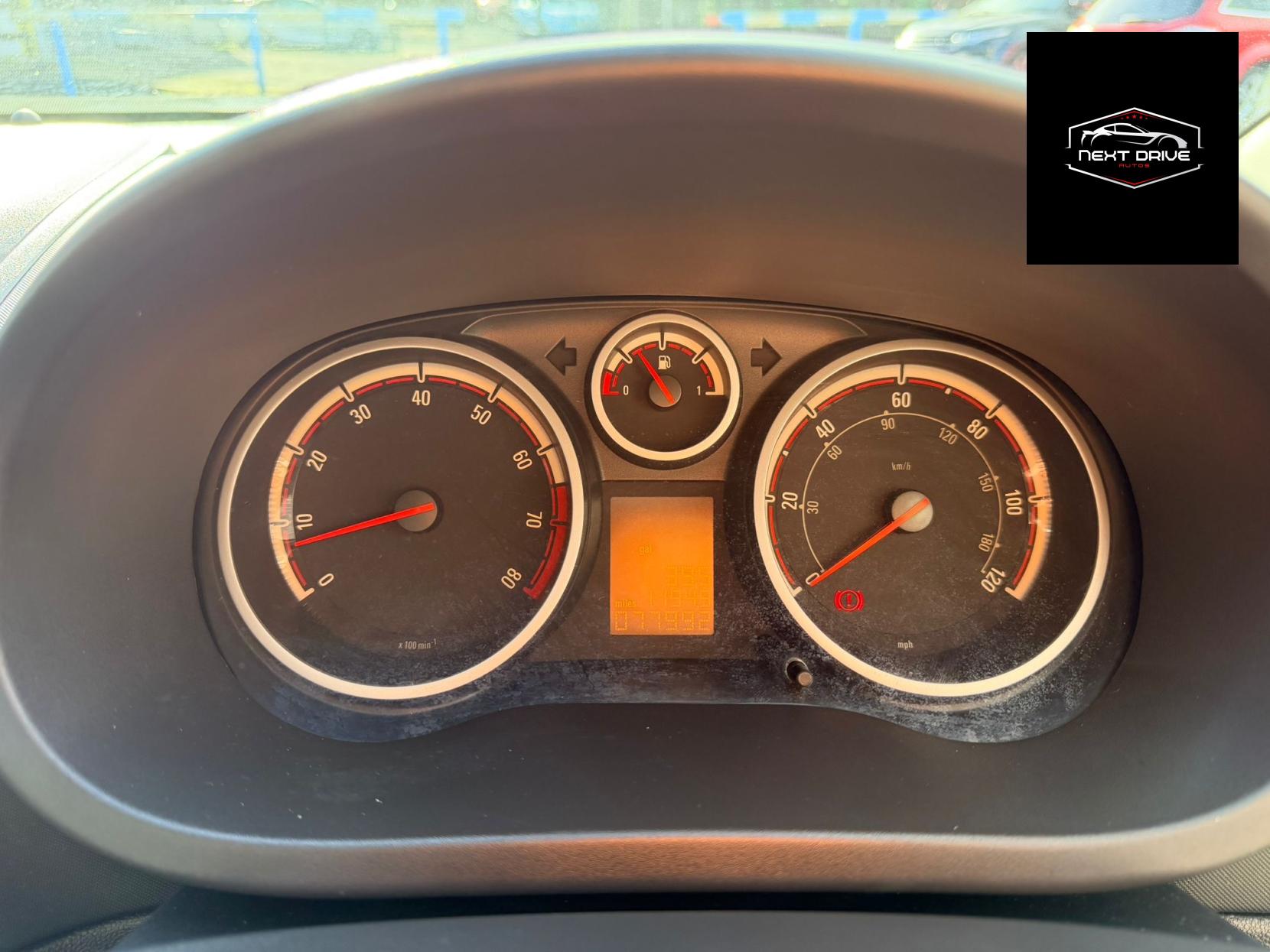 Vauxhall Corsa 1.2i 16v SXi Hatchback 5dr Petrol Manual (124 g/km, 84 bhp)