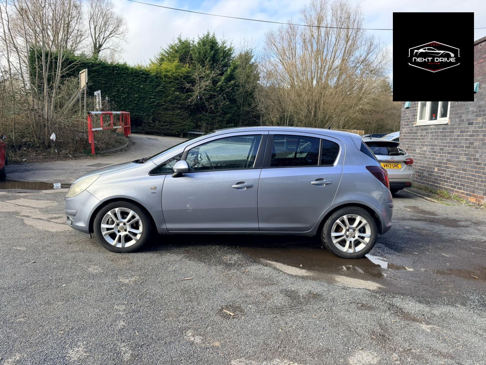 Vauxhall Corsa 1.2i 16v SXi Hatchback 5dr Petrol Manual (124 g/km, 84 bhp)