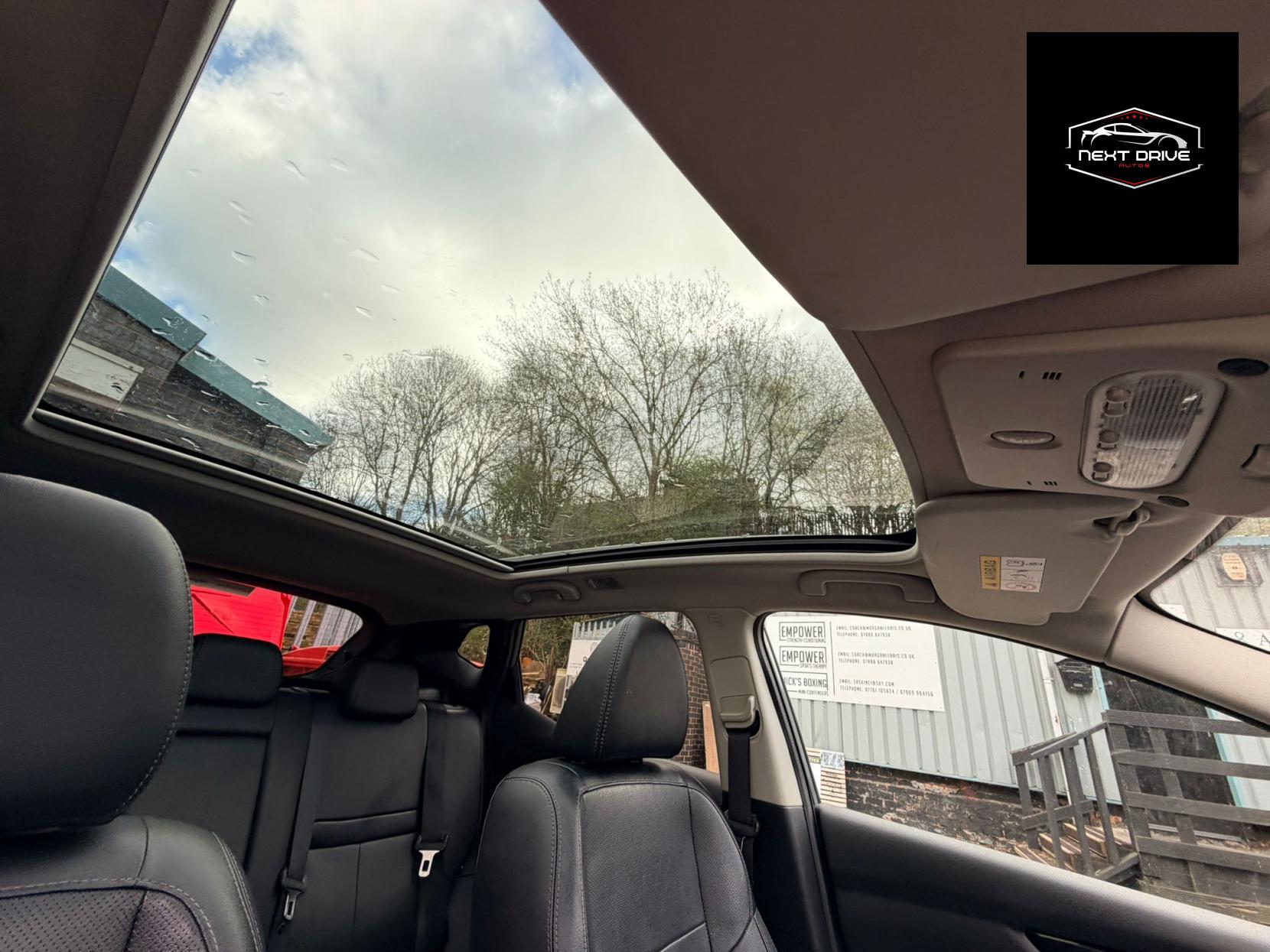 Nissan Qashqai 1.5 dCi Tekna SUV 5dr Diesel Manual 2WD Euro 5 (s/s) (110 ps)