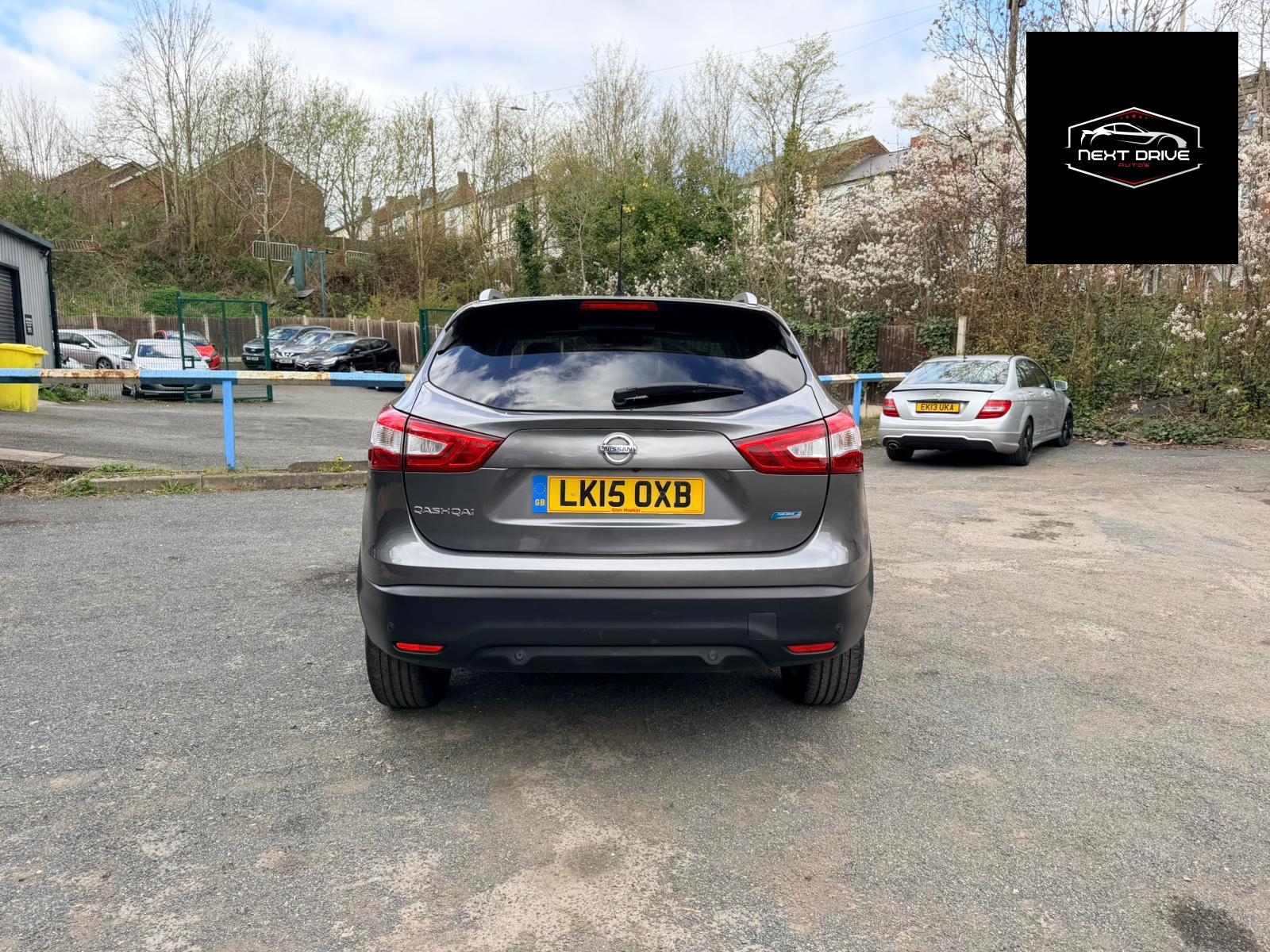 Nissan Qashqai 1.5 dCi Tekna SUV 5dr Diesel Manual 2WD Euro 5 (s/s) (110 ps)