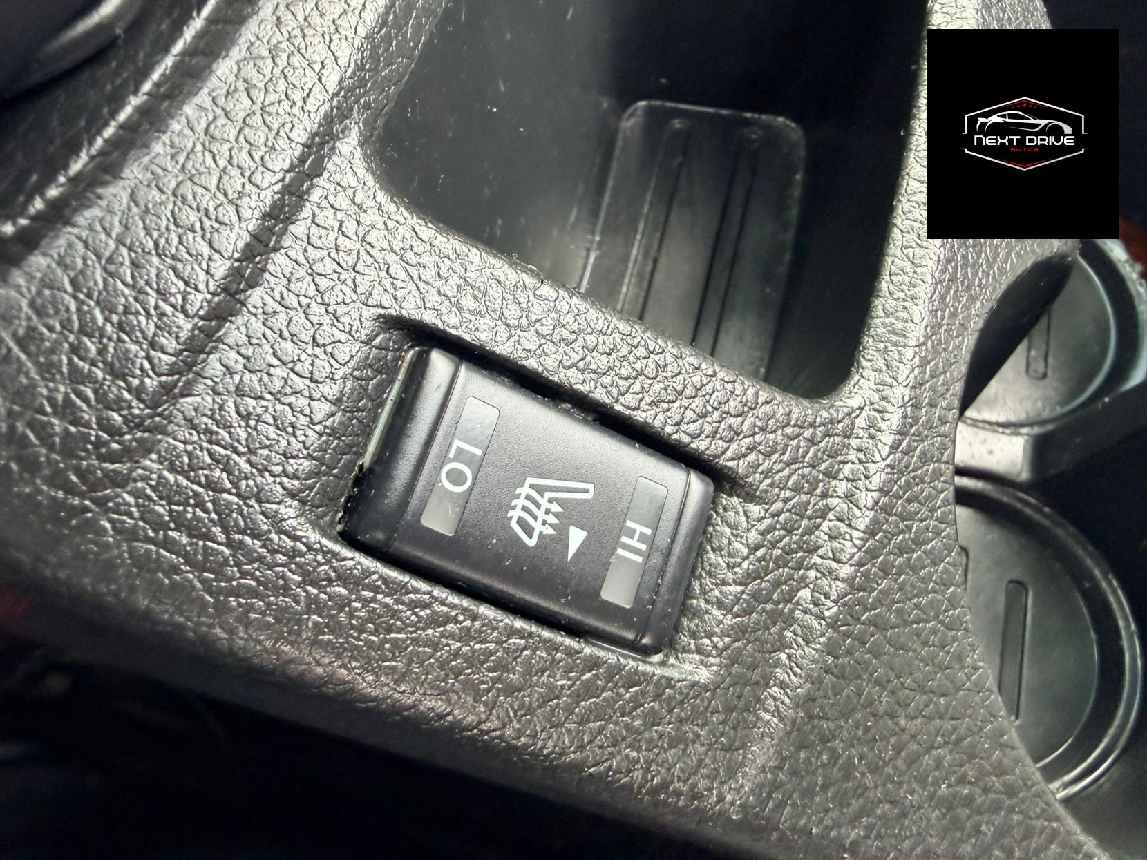 Nissan Qashqai 1.5 dCi Tekna SUV 5dr Diesel Manual 2WD Euro 5 (s/s) (110 ps)