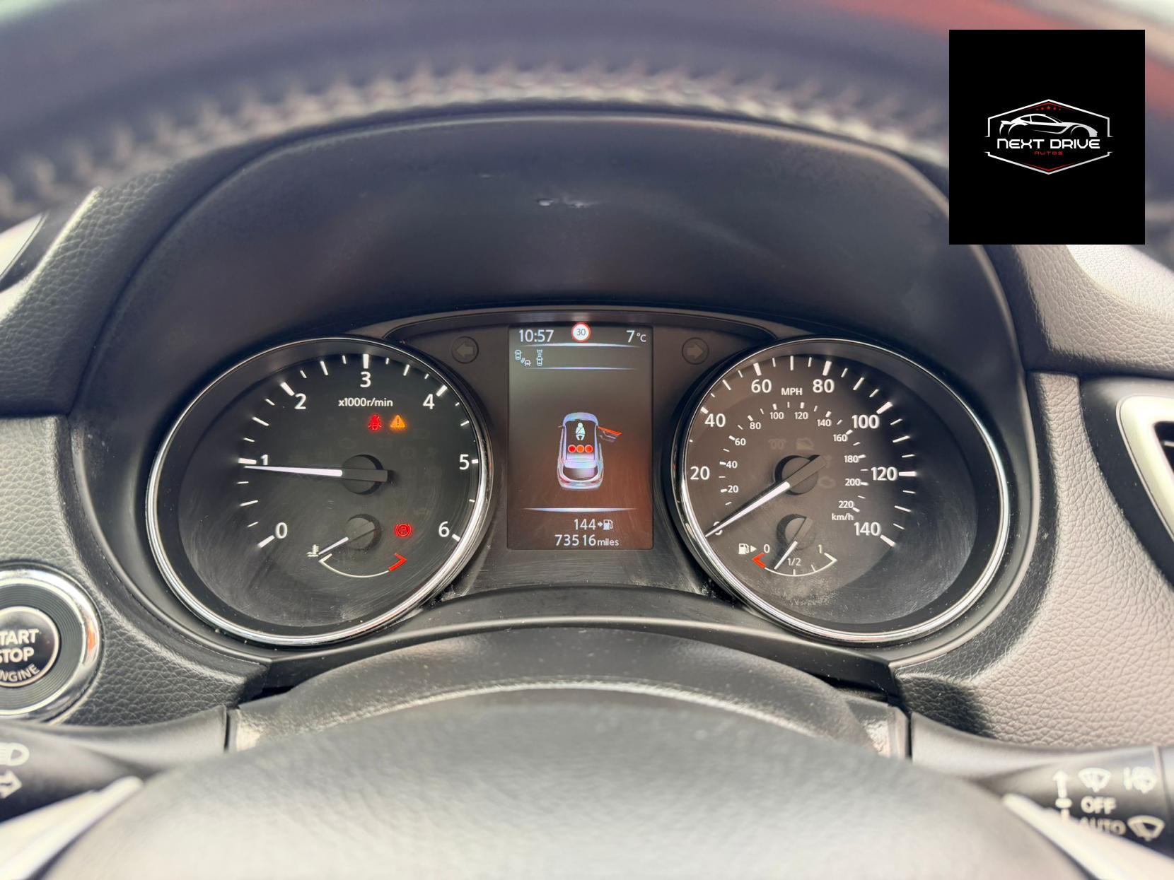 Nissan Qashqai 1.5 dCi Tekna SUV 5dr Diesel Manual 2WD Euro 5 (s/s) (110 ps)