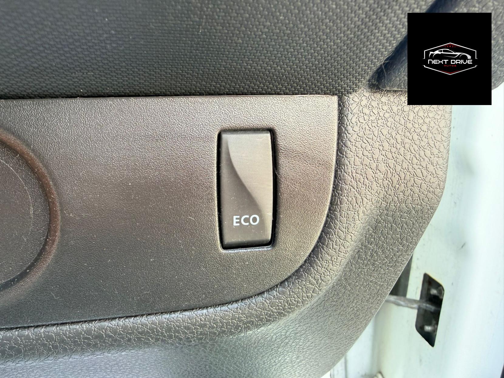 Dacia Sandero Stepway 0.9 TCe Ambiance Hatchback 5dr Petrol Manual Euro 6 (s/s) (90 ps)