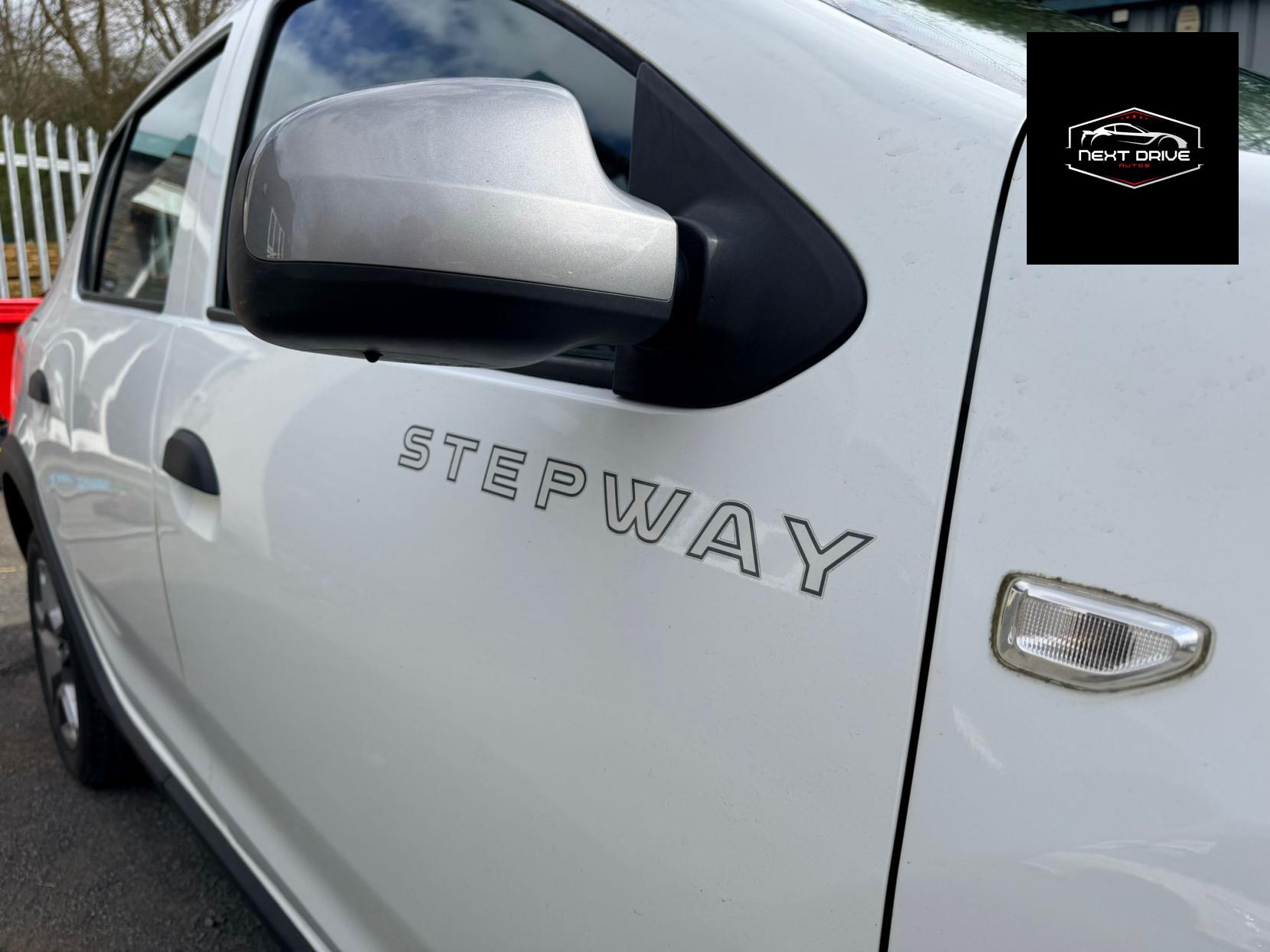 Dacia Sandero Stepway 0.9 TCe Ambiance Hatchback 5dr Petrol Manual Euro 6 (s/s) (90 ps)