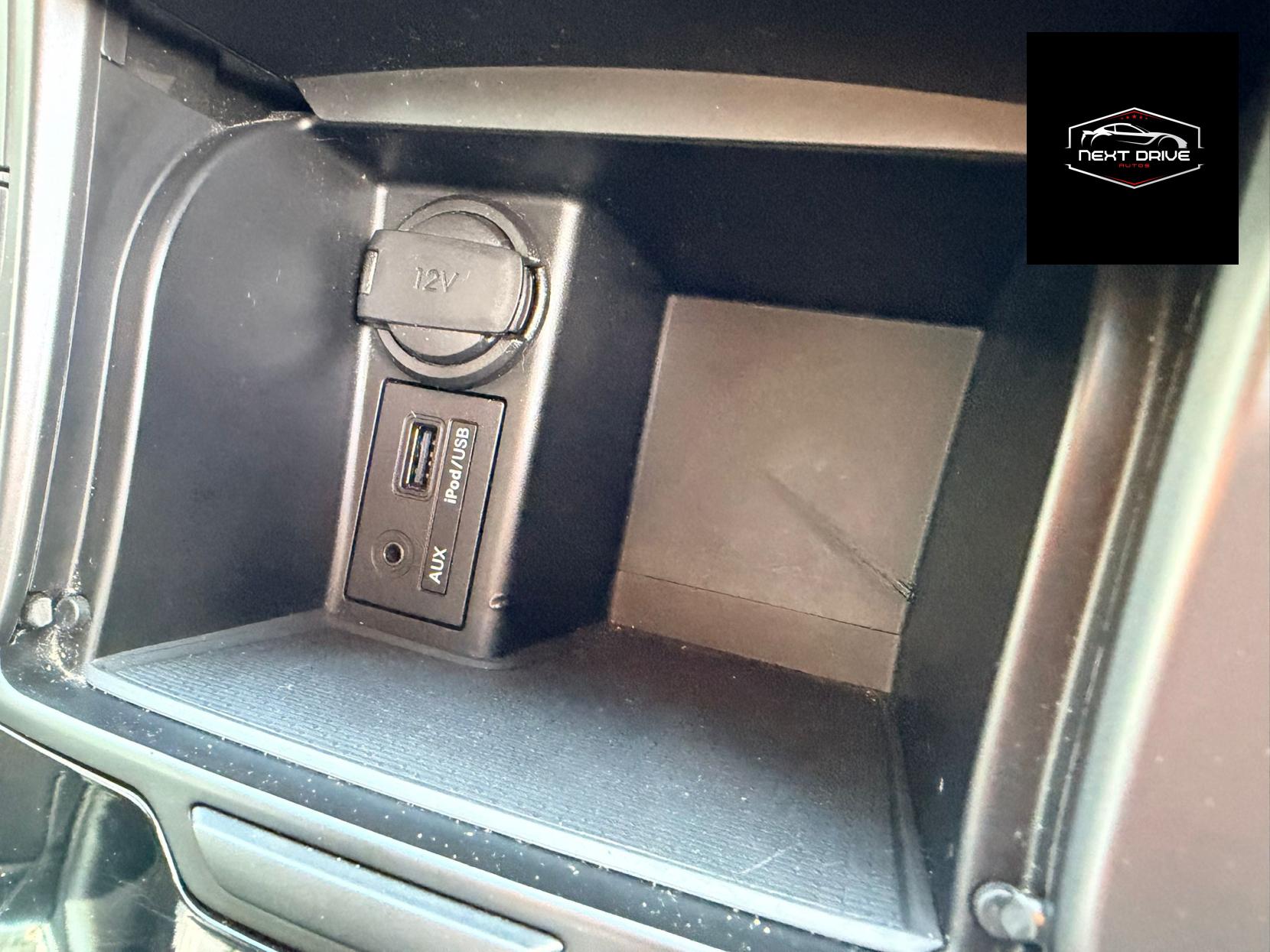 Hyundai i40 1.7 CRDi Blue Drive Premium Estate 5dr Diesel Manual Euro 5 (s/s) (136 ps)