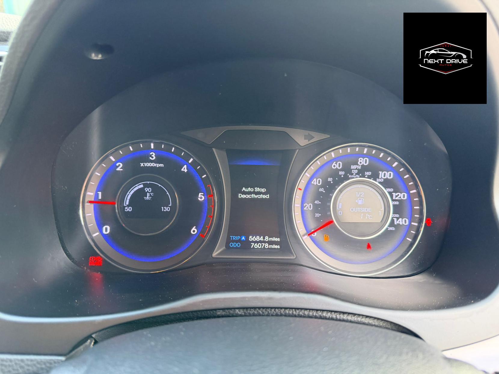 Hyundai i40 1.7 CRDi Blue Drive Premium Estate 5dr Diesel Manual Euro 5 (s/s) (136 ps)