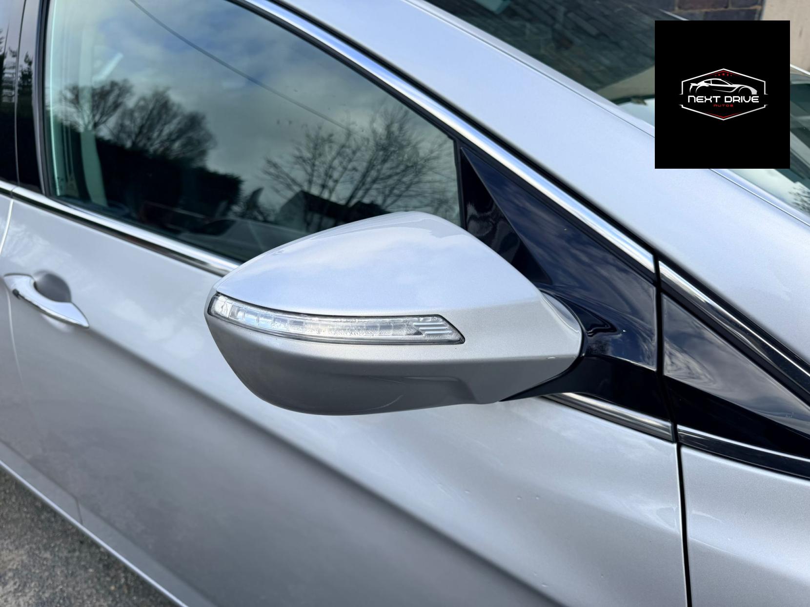 Hyundai i40 1.7 CRDi Blue Drive Premium Estate 5dr Diesel Manual Euro 5 (s/s) (136 ps)