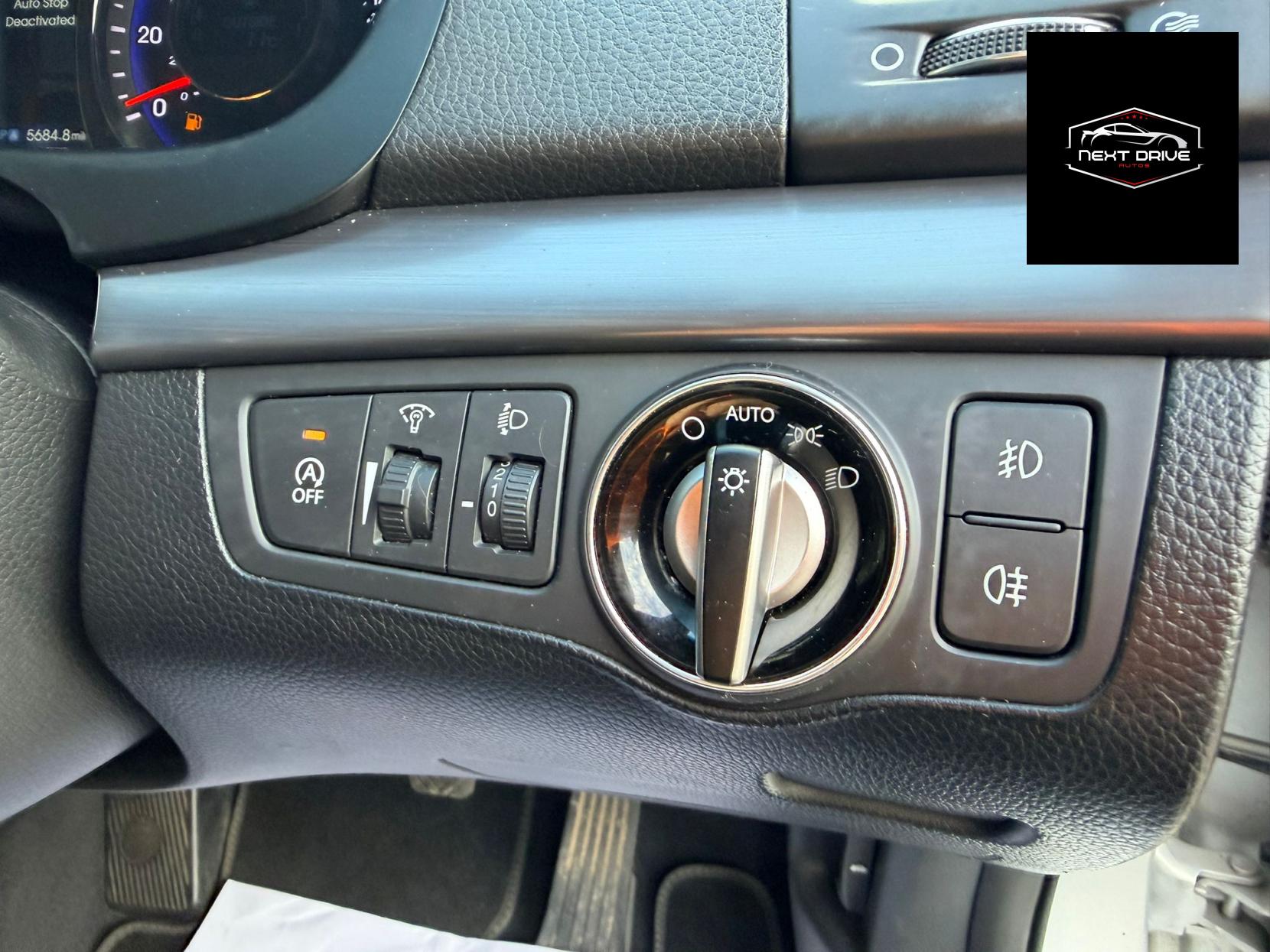 Hyundai i40 1.7 CRDi Blue Drive Premium Estate 5dr Diesel Manual Euro 5 (s/s) (136 ps)