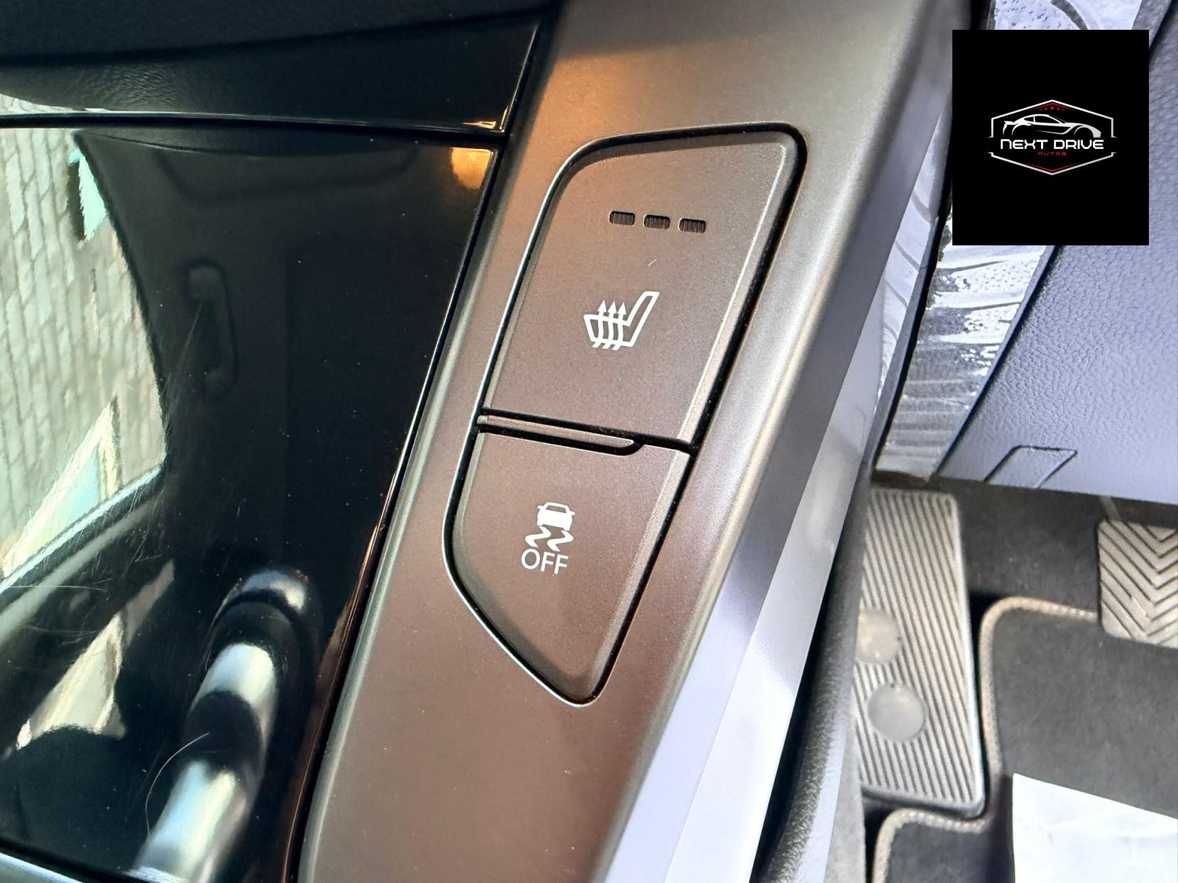 Hyundai i40 1.7 CRDi Blue Drive Premium Estate 5dr Diesel Manual Euro 5 (s/s) (136 ps)