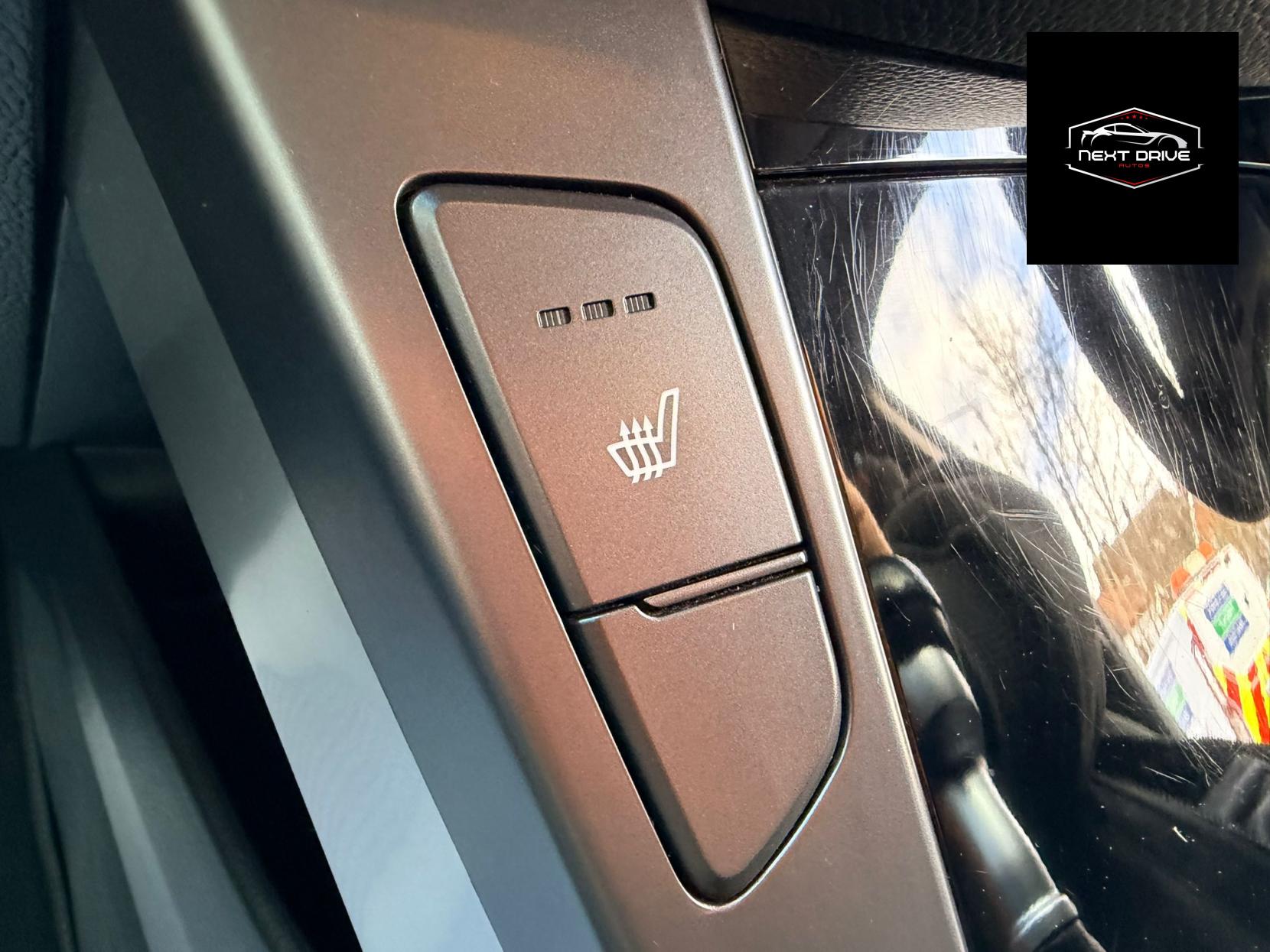 Hyundai i40 1.7 CRDi Blue Drive Premium Estate 5dr Diesel Manual Euro 5 (s/s) (136 ps)