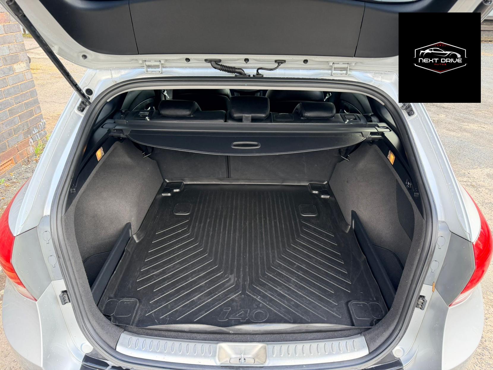 Hyundai i40 1.7 CRDi Blue Drive Premium Estate 5dr Diesel Manual Euro 5 (s/s) (136 ps)