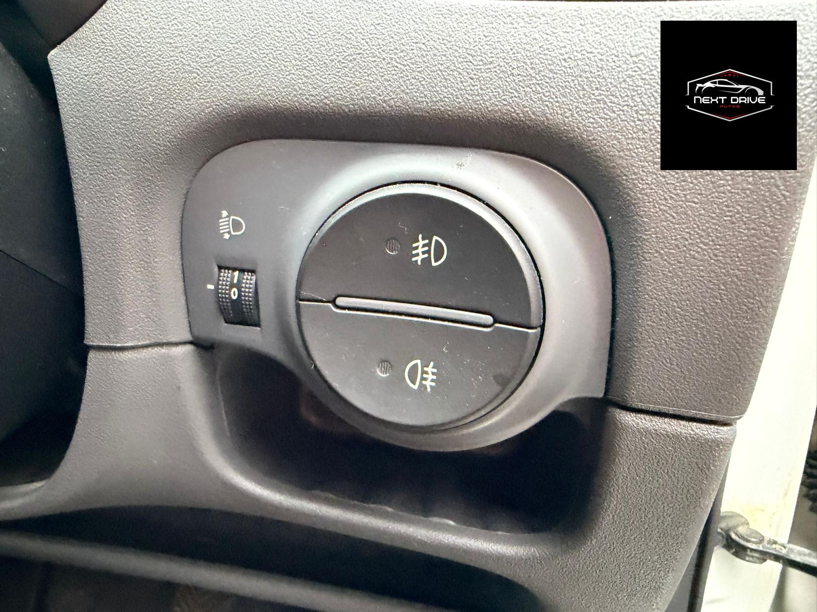 Kia Rio 1.4 Domino Hatchback 5dr Petrol Manual (139 g/km, 95 bhp)