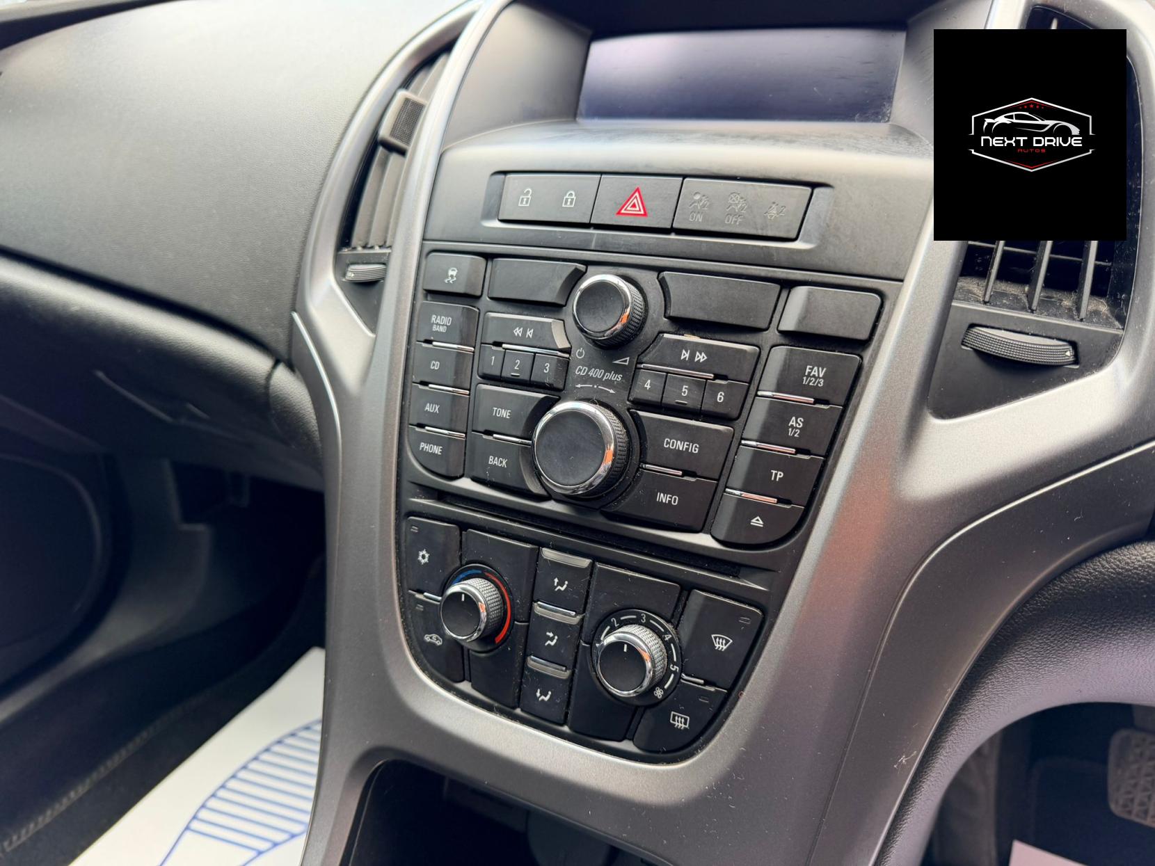 Vauxhall Astra 1.6i Design Hatchback 5dr Petrol Manual Euro 6 (115 ps)