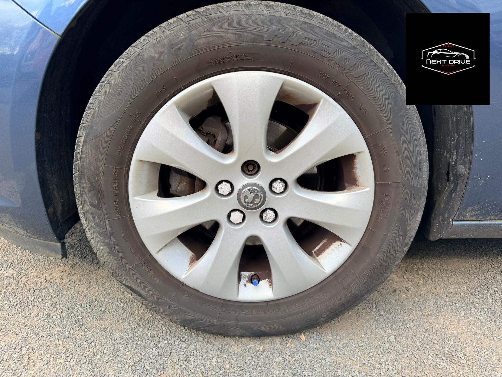 Vauxhall Astra 1.6i Design Hatchback 5dr Petrol Manual Euro 6 (115 ps)