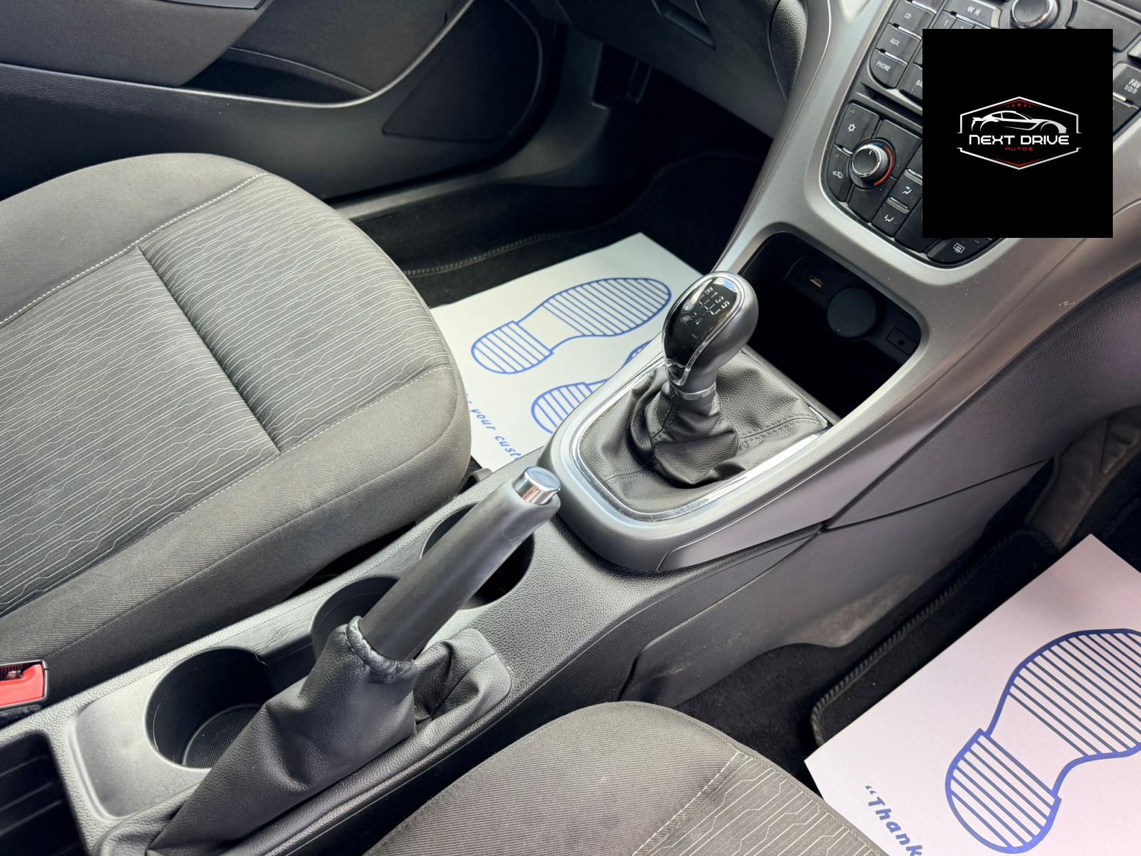 Vauxhall Astra 1.6i Design Hatchback 5dr Petrol Manual Euro 6 (115 ps)