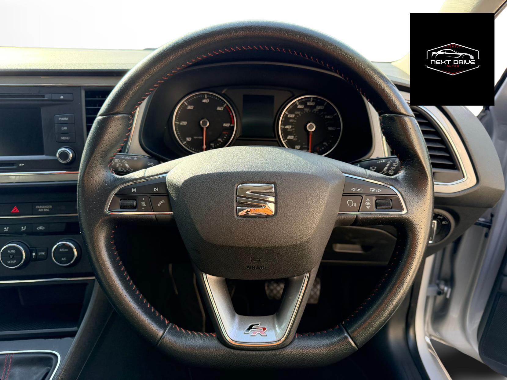 SEAT Leon 2.0 TDI CR FR Sport Tourer 5dr Diesel Manual Euro 5 (s/s) (184 ps)