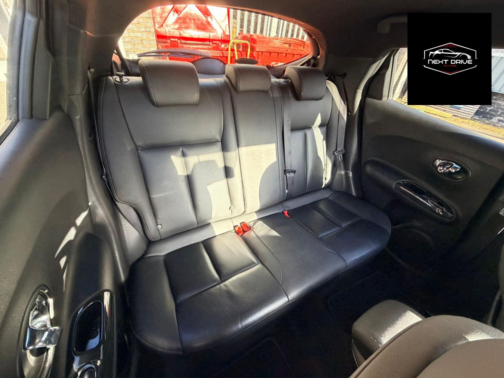 Nissan Juke 1.5 dCi 8v Tekna SUV 5dr Diesel Manual Euro 5 (s/s) (110 ps)