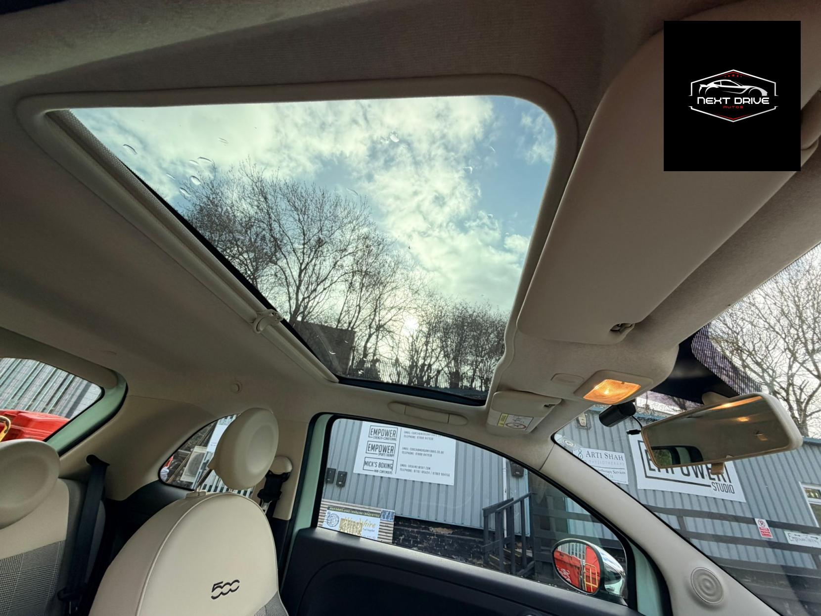 Fiat 500 1.2 Lounge Hatchback 3dr Petrol Dualogic Euro 6 (s/s) (69 bhp)