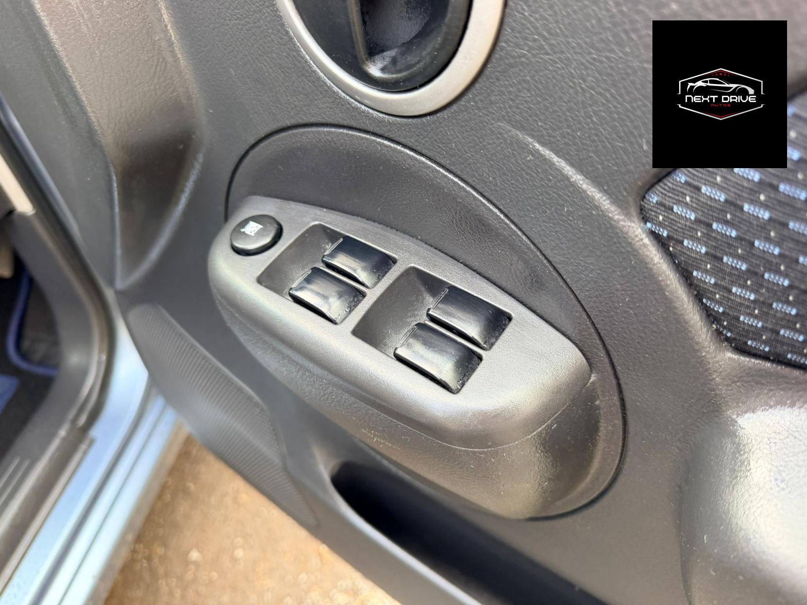 Chevrolet Kalos 1.2 SE Hatchback 5dr Petrol Manual (153 g/km, 71 bhp)