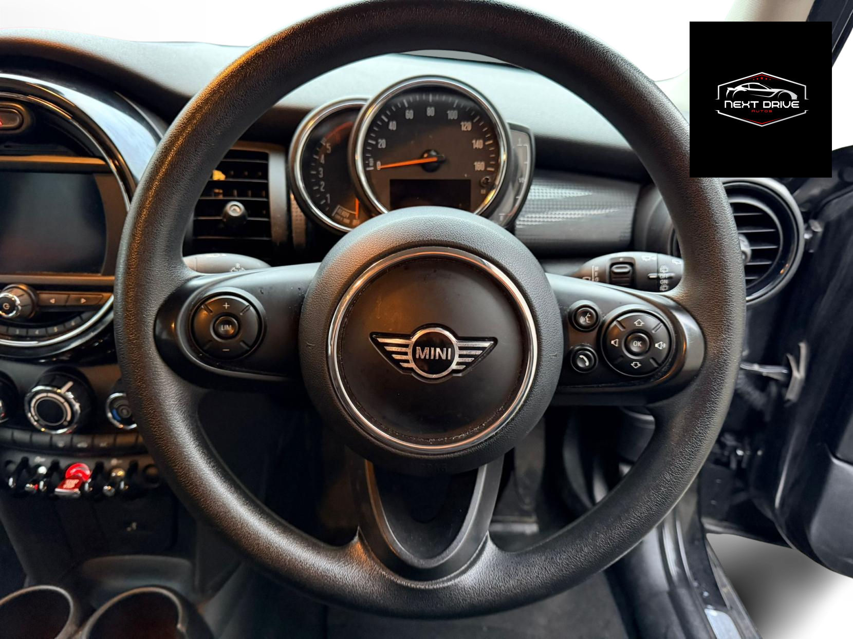 MINI Hatch 1.5 Cooper D Hatchback 5dr Diesel Manual Euro 6 (s/s) (116 ps)