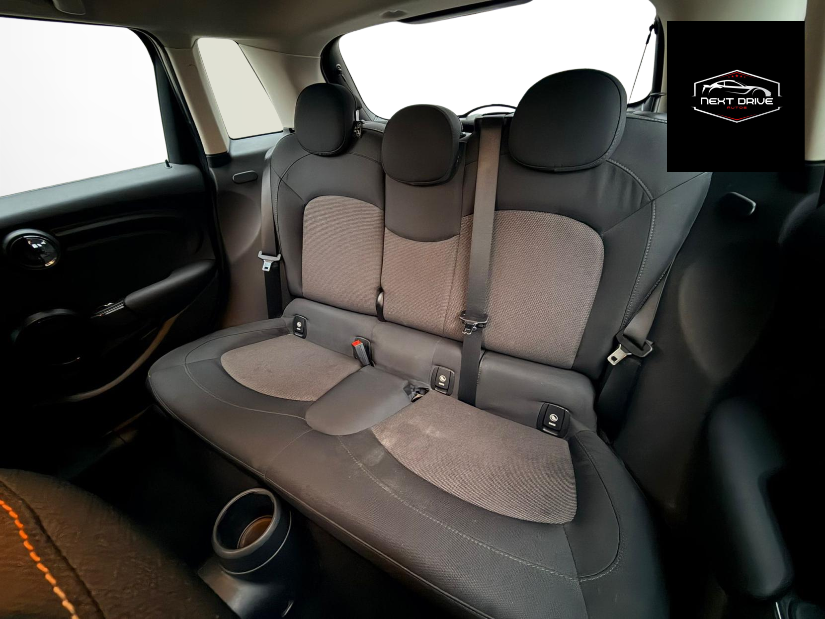 MINI Hatch 1.5 Cooper D Hatchback 5dr Diesel Manual Euro 6 (s/s) (116 ps)