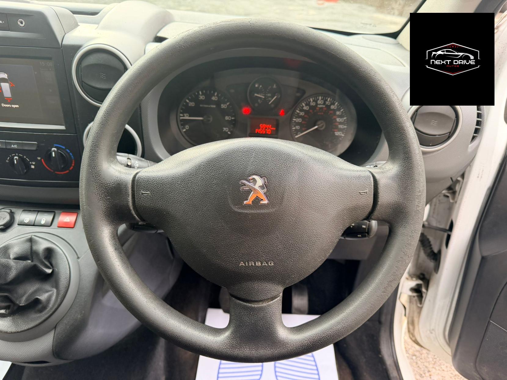 Peugeot Partner 1.6 BlueHDi 854 Professional Panel Van 5dr Diesel Manual L1 (112 g/km, 97.64 bhp)