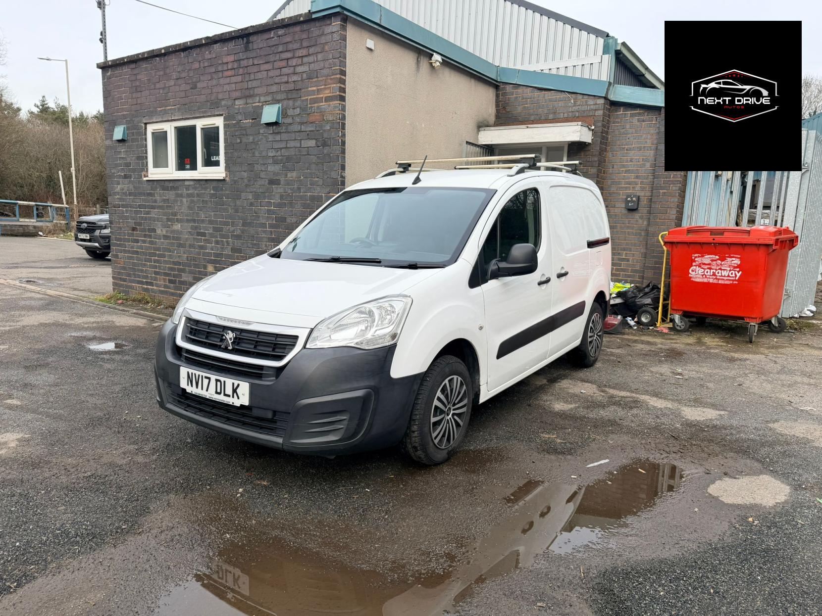 Peugeot Partner 1.6 BlueHDi 854 Professional Panel Van 5dr Diesel Manual L1 (112 g/km, 97.64 bhp)