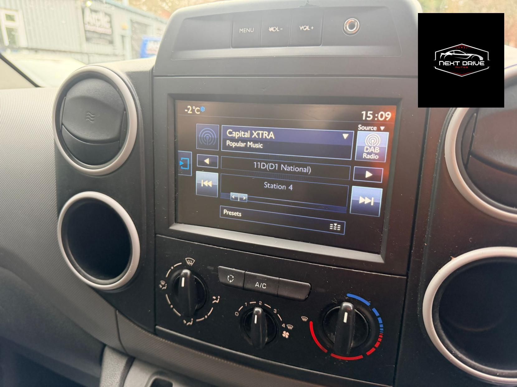 Peugeot Partner 1.6 BlueHDi 854 Professional Panel Van 5dr Diesel Manual L1 (112 g/km, 97.64 bhp)