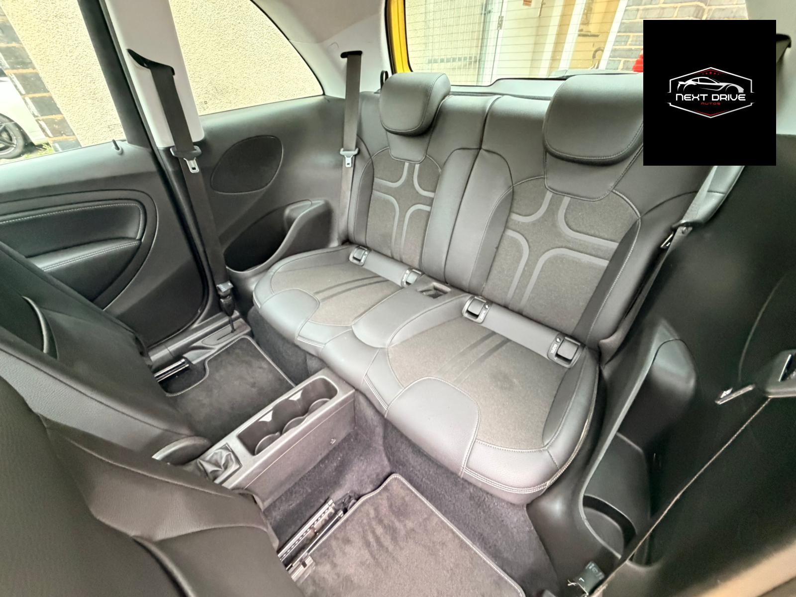 Vauxhall ADAM 1.4 16v SLAM Hatchback 3dr Petrol Manual Euro 5 (100 ps)