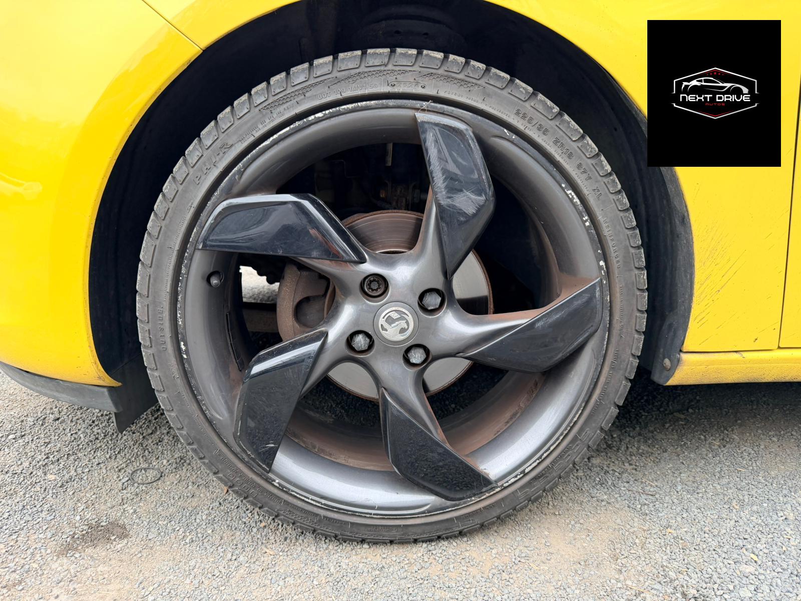 Vauxhall ADAM 1.4 16v SLAM Hatchback 3dr Petrol Manual Euro 5 (100 ps)