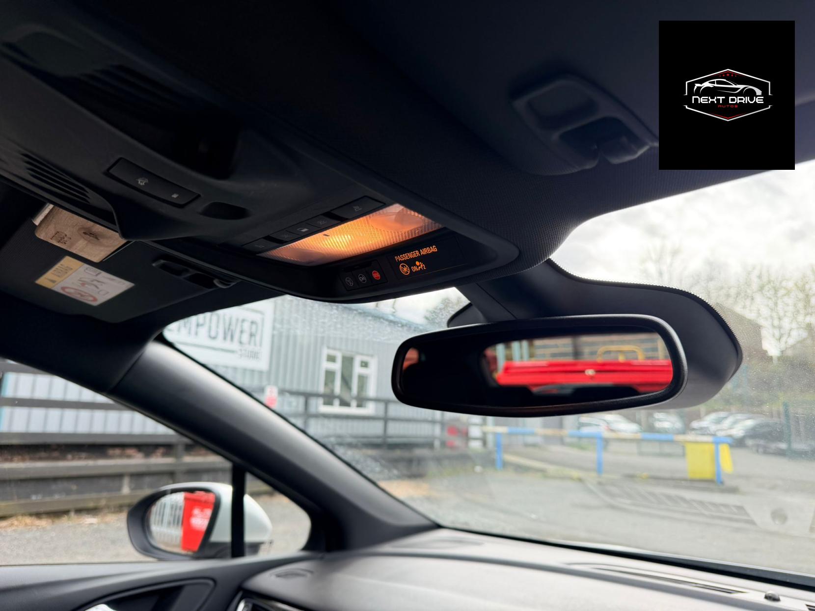 Vauxhall Astra 1.0i Turbo ecoFLEX SRi Nav Hatchback 5dr Petrol Manual Euro 6 (s/s) (105 ps)