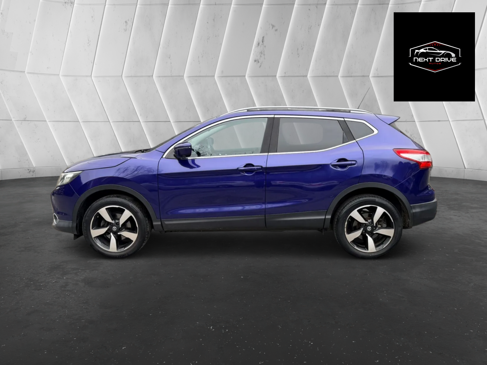 Nissan Qashqai 1.5 dCi n-tec+ SUV 5dr Diesel Manual 2WD Euro 5 (s/s) (110 ps)