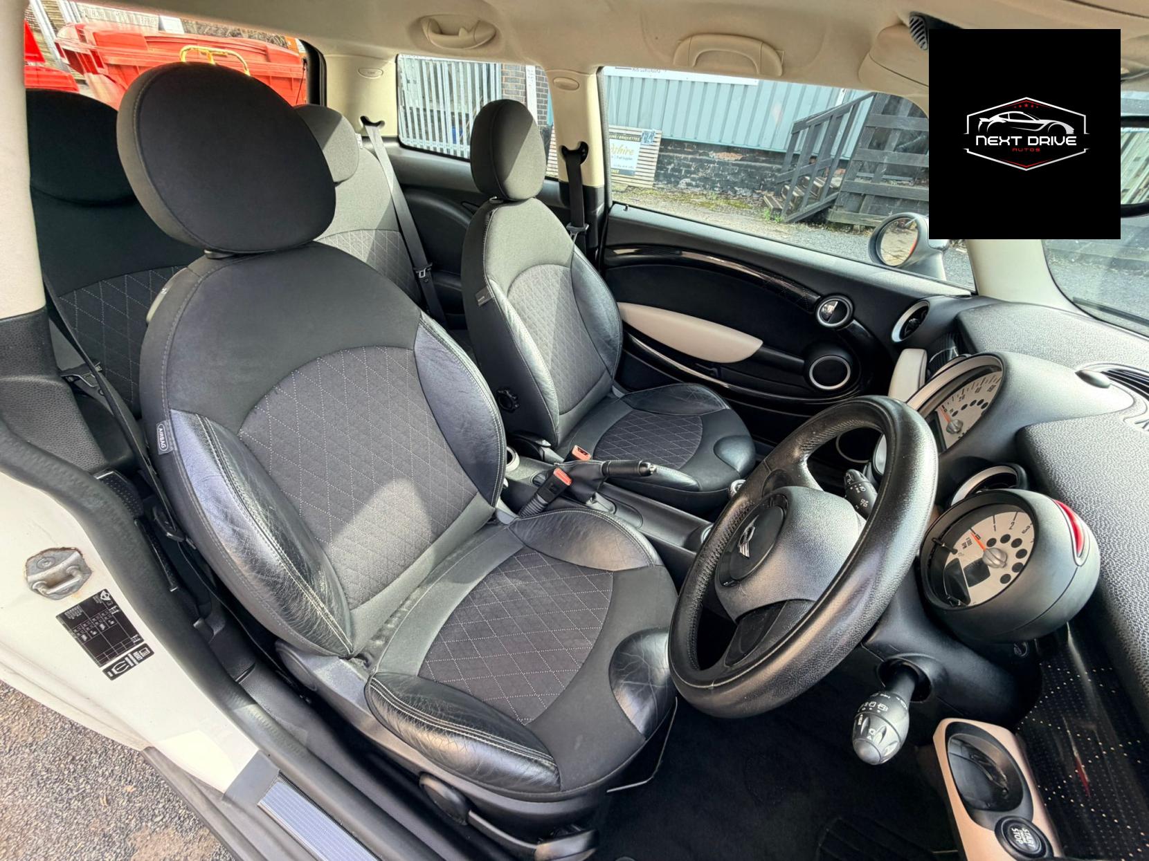 MINI Hatch 1.6 One Baker Street Hatchback 3dr Petrol Manual Euro 5 (98 ps)