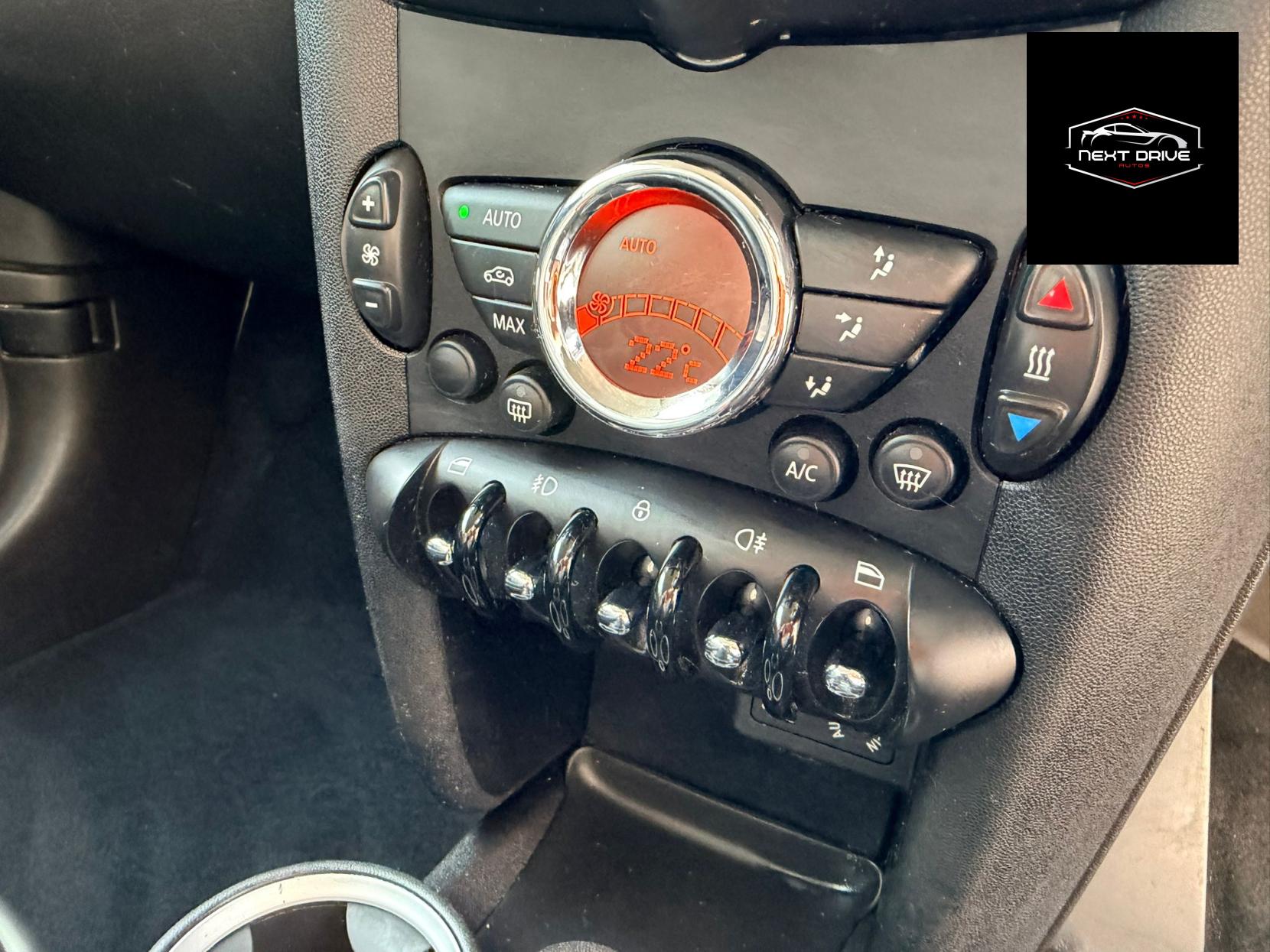 MINI Hatch 1.6 One Baker Street Hatchback 3dr Petrol Manual Euro 5 (98 ps)