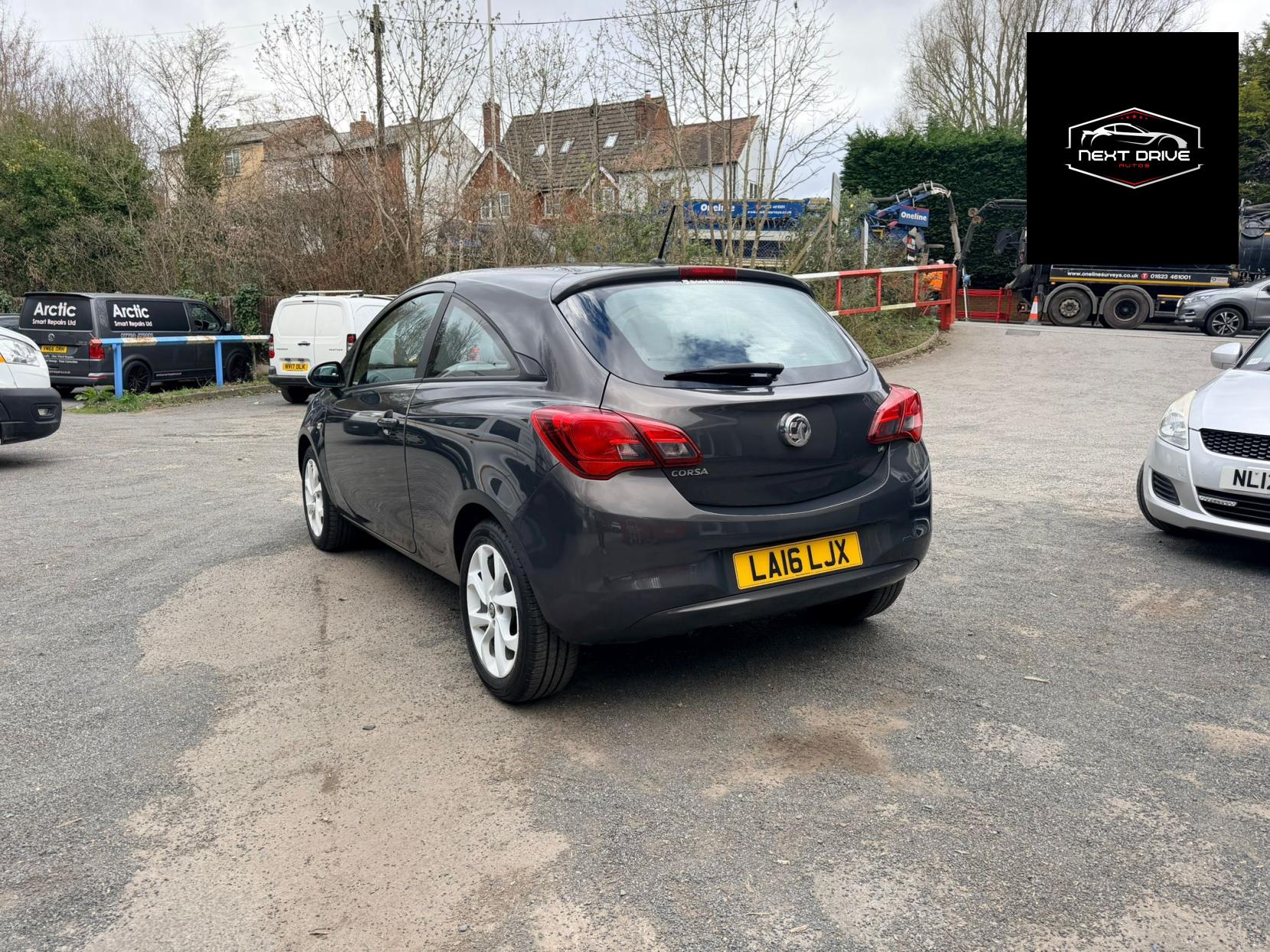 Vauxhall Corsa 1.4i ecoFLEX Sting Hatchback 3dr Petrol Manual Euro 6 (75 ps)